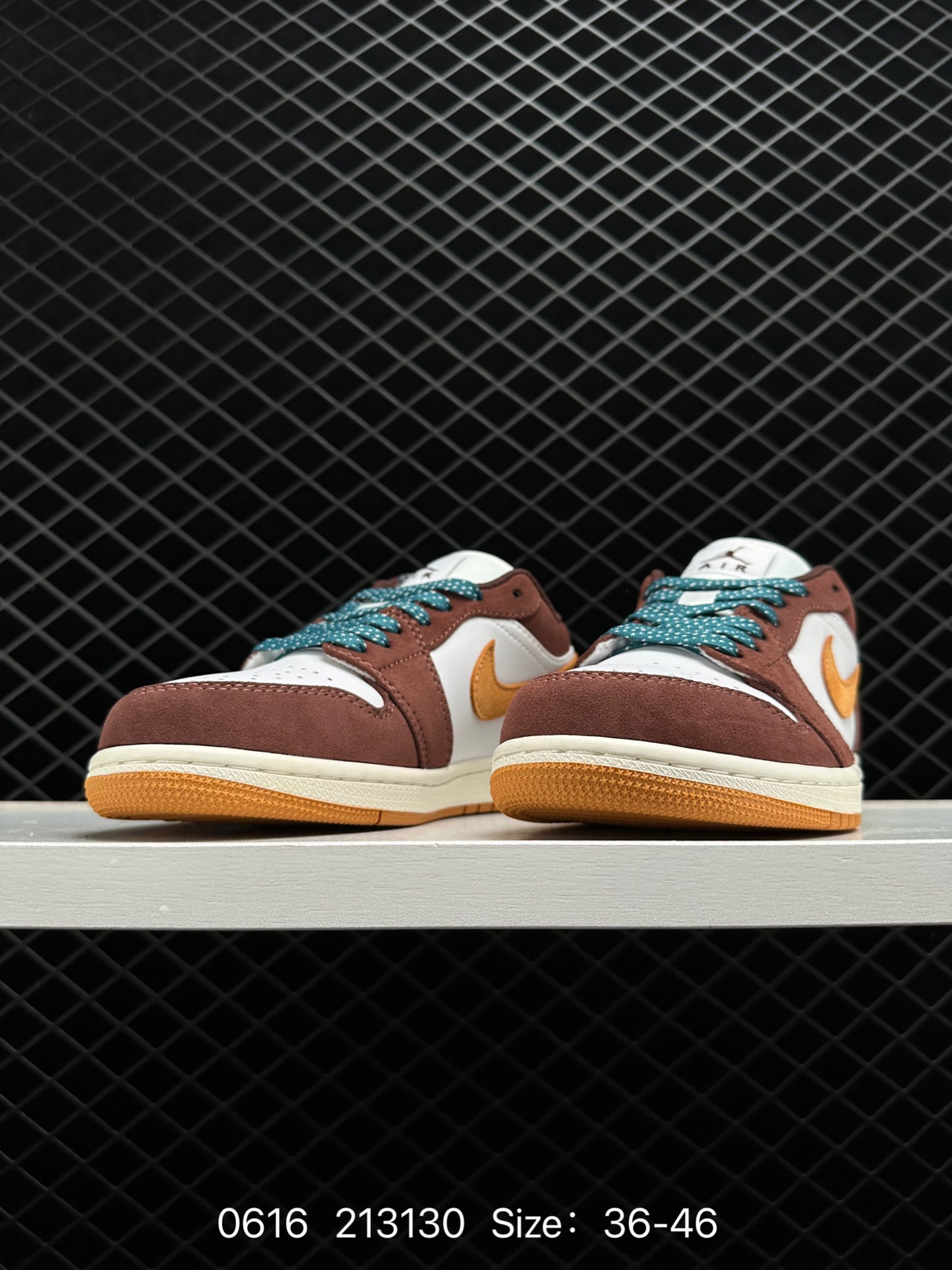 Nike Air Jordan 1 Mid